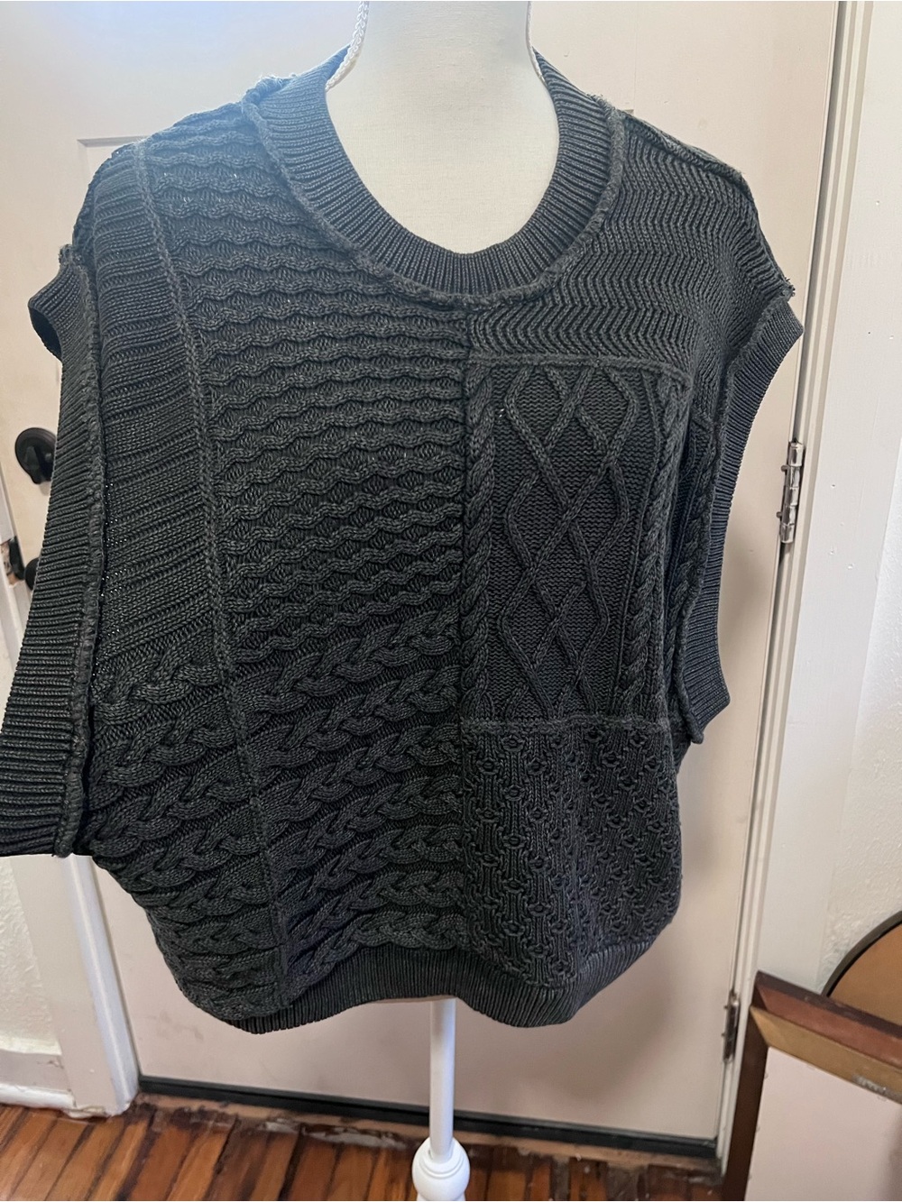 Free People Grey Cable Knit Women’s Sweater Vest